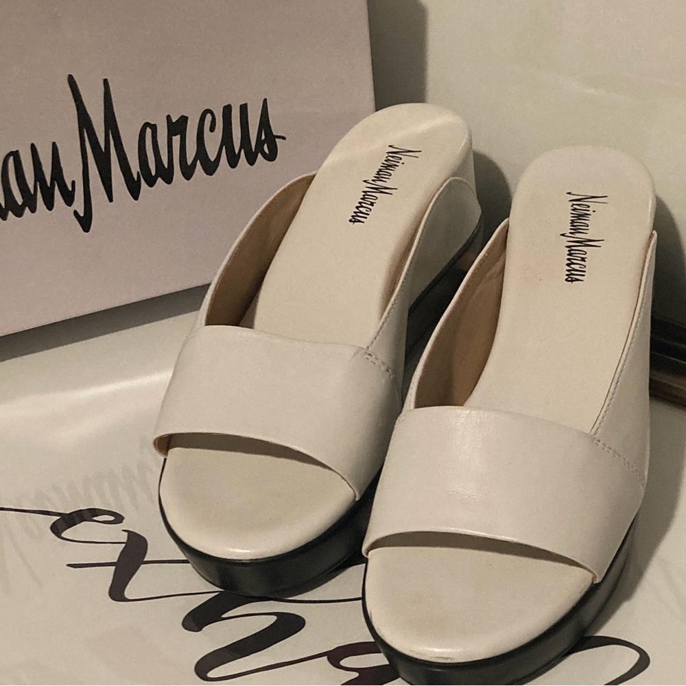 BNIB Neiman Marcus Pammelah Optic White 8.5